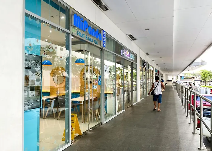 Apartamento 3br For Balikbayan Families Sm North Edsa Manila